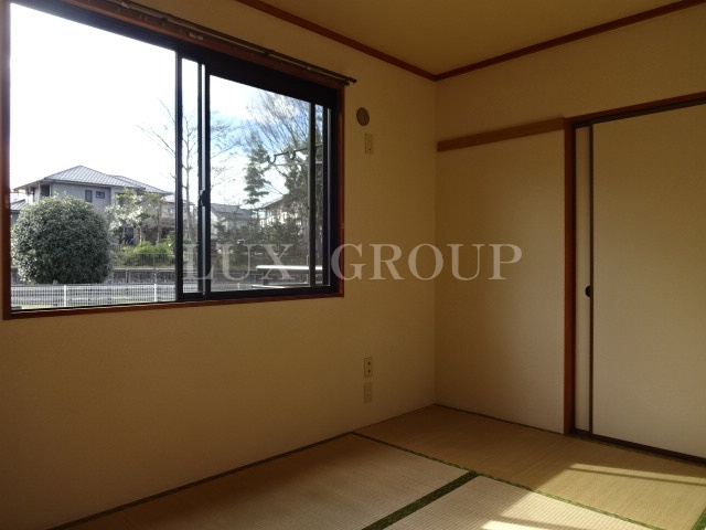 【居間・リビング】 | ファミールコート