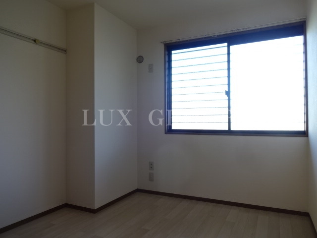 【寝室】 | ファミールコート