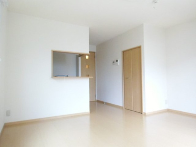 【居間・リビング】 | ローズコート12