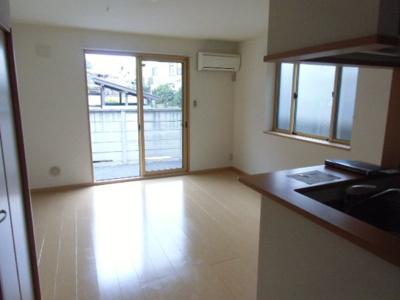 【居間・リビング】 | ローズコート12