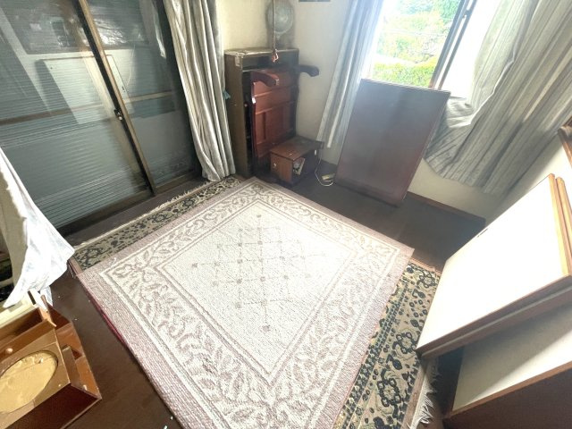 松之郷売り戸建住宅の洋室