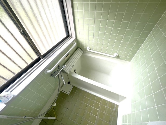 松之郷売り戸建住宅の浴室