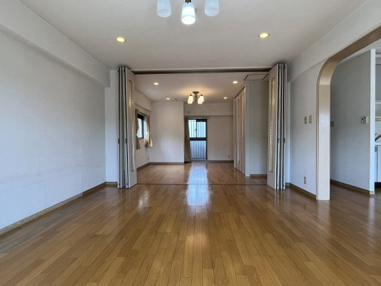 【居間・リビング】 | セトル伊東