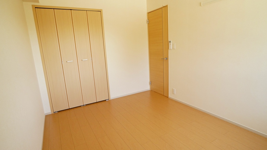 フォルトゥーナCの洋室