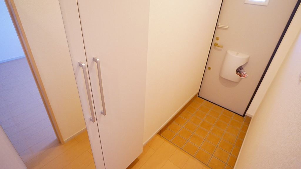 フォルトゥーナCの玄関