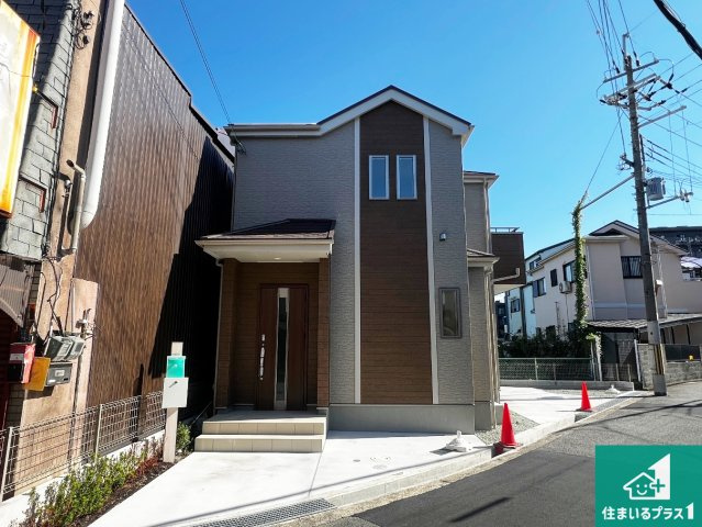 松原市松ケ丘　新築一戸建て