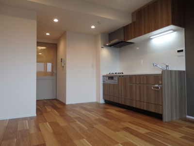 【居間・リビング】 | ライオンズステーションプラザ千歳烏山