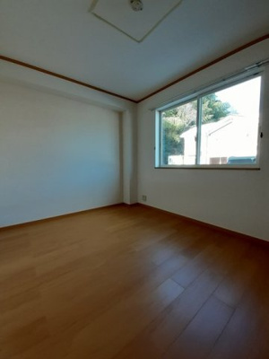 【内装】 | ニューヴィレッジＡ | きれいな内装です