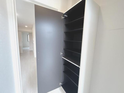 【収納】 | (仮称)スターテラスⅡ東出雲 | 下駄箱（イメージ）