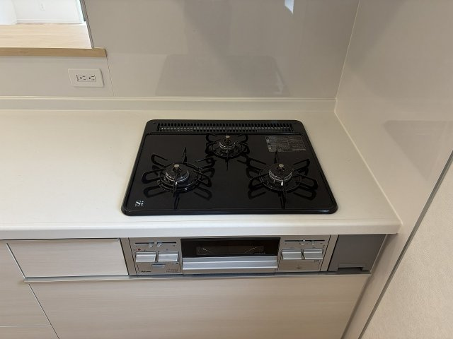 安曇野市三郷明盛　1号棟のキッチン