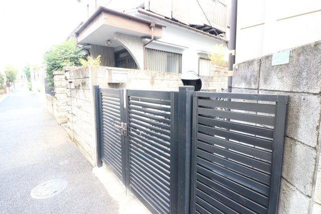 【エントランス】