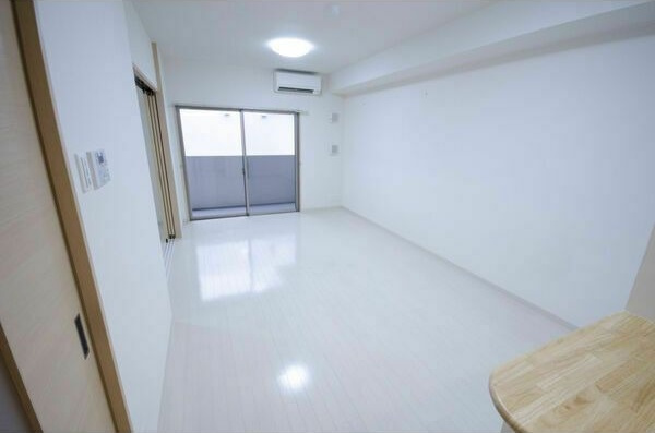 Stage本山の居間・リビング