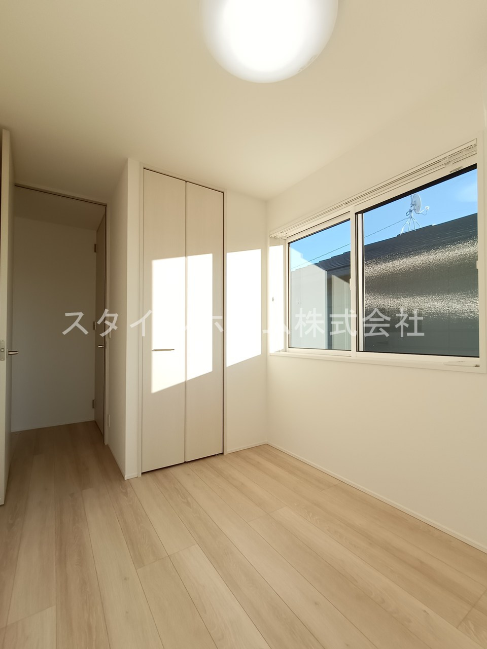 IORI　V棟の居間・リビング