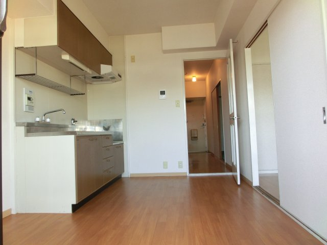 グロウブ東翠園の居間・リビング