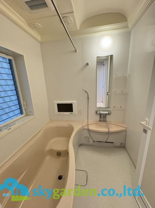 藤沢市みその台　中古戸建の浴室