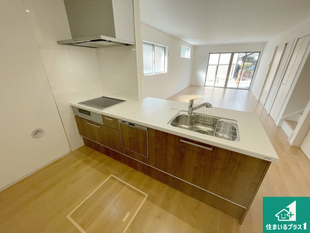 近江八幡市北之庄町　第1期　新築一戸建ての外観|現在建築中！落ち着いた街並みで新生活を始めることが出来そう！周辺の物件も併せてご紹介させて頂きます！