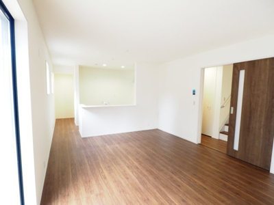 【居間・リビング】 | Livele Garden.S　北沢又樋越北第３　１号棟 | ★内覧予約で新米2kg★