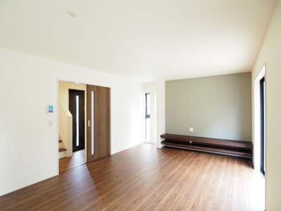 【居間・リビング】 | Livele Garden.S　北沢又樋越北第３　１号棟 | ★内覧予約で新米2kg★