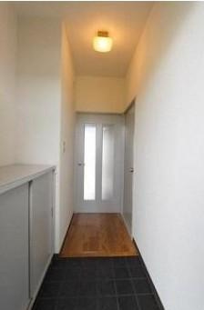 【玄関】 | ノーベルコート | シューズボックスつきの玄関。