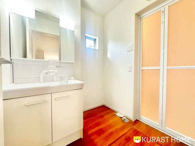 長岡京市神足掛越　新築戸建の洗面所