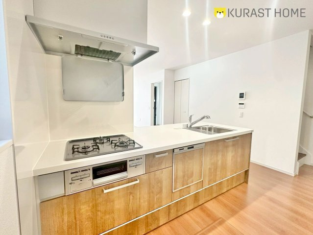 長岡京市神足掛越　新築戸建のキッチン