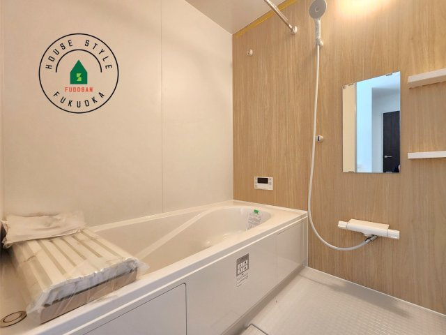 大野城市乙金東1丁目第2第3-3棟(2号棟)の内観：施工例|1日の疲れを癒してくれる広々バスルーム。雨の日のお洗濯にも大活躍な浴室乾燥機付です！