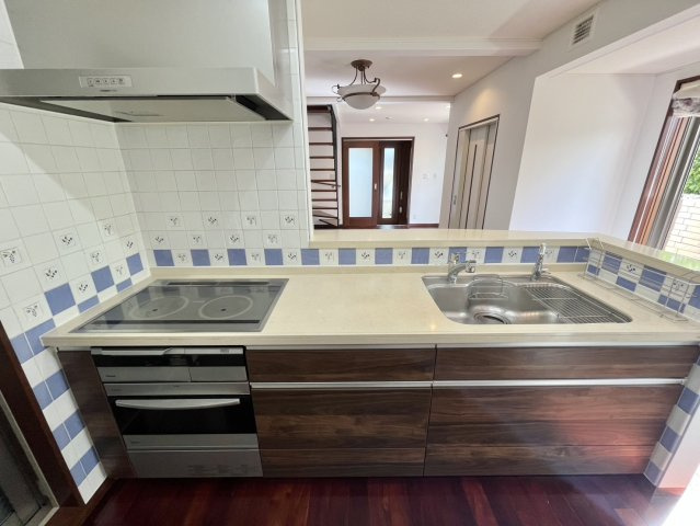 本駒込1丁目戸建のキッチン|1階キッチン