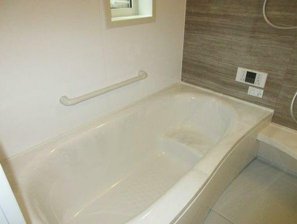 フィーカJ棟の浴室