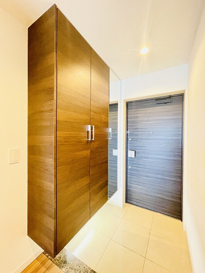 【玄関】 | オーヴィジョン照葉アクアテラス