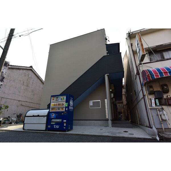 Plage　名古屋市賃貸　仲介手数料無料のエントランス