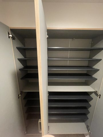 【収納】ヴィルヌーブ野洲 