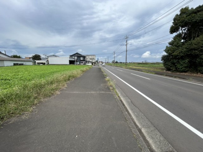 【前面道路含む現地写真】 | 都城市上長飯町　1,650万円