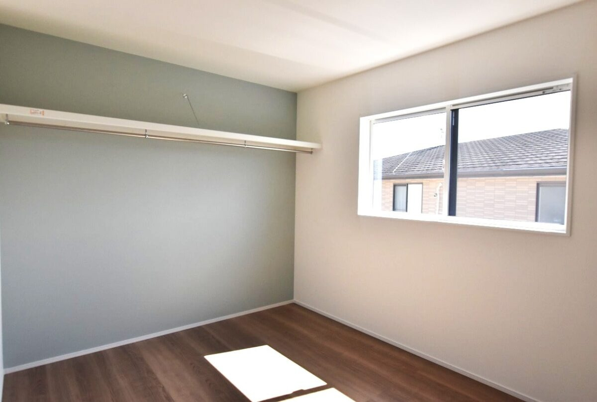 東広島市西条町御薗宇　新築一戸建て(全６棟)の洋室