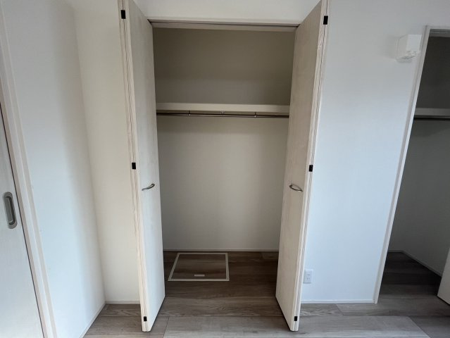 フジパレス長瀬公園の収納