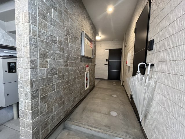 フジパレス長瀬公園のエントランス