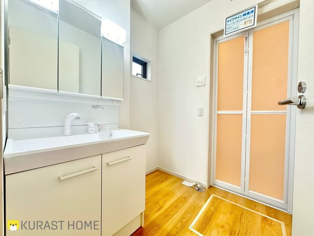 長岡京市神足掛越　新築戸建の洗面所