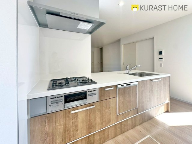 長岡京市神足掛越　新築戸建のキッチン