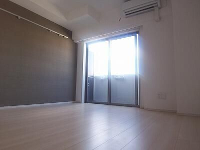 ハーモニーレジデンス東京イースト＃００２の居間・リビング