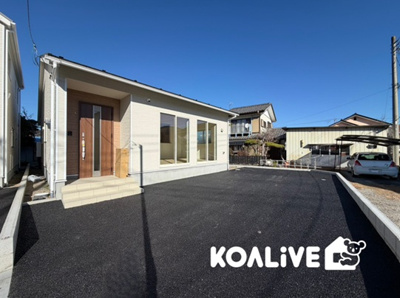 【外観】 | 高崎市下里見　平屋　新築住宅 | 現地ご案内ツアー開催中！早朝やお仕事帰りのご見学にもすぐ対応致します！見学ご予約はコアライブまでお気軽にお問い合わせ下さい！