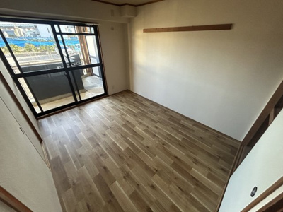 【寝室】 | ライゼックス伸和