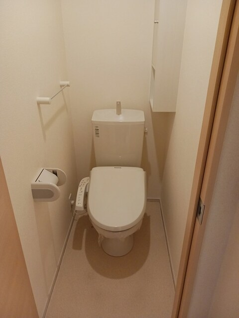 ラフレシール　ガーデンのトイレ