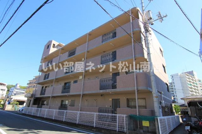  | セレーノアカマツ