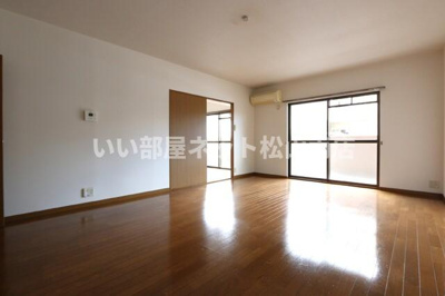 【居間・リビング】 | セレーノアカマツ