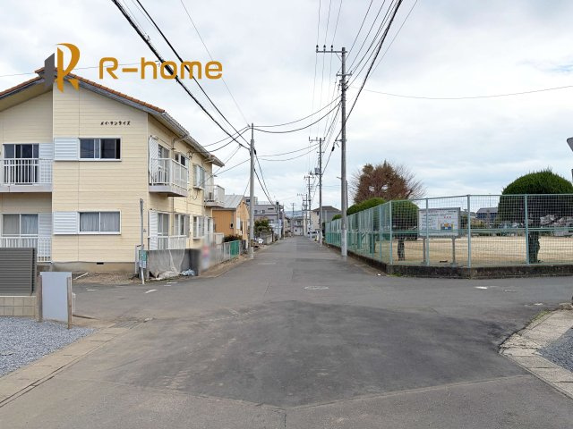 水戸市東台1期　新築戸建て　1号棟の前面道路含む現地写真|堂々！建物完成♪実際のお部屋をご見学可能です♪
ご見学が一番の資料！お気軽にお問い合わせ下さい♪