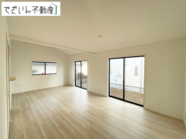 【居間・リビング】 | Cradle garden上里町嘉美第4　【平屋】新築住宅 | ≪5号棟≫
現地(2025年11月撮影)