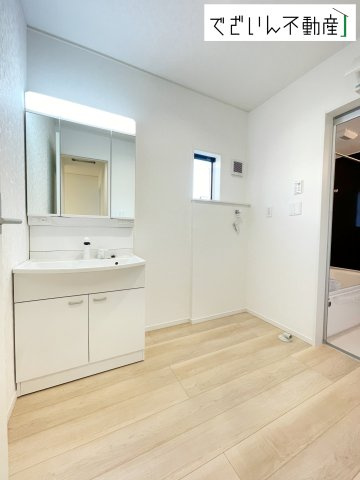 【独立洗面台】 | Cradle garden上里町嘉美第4　【平屋】新築住宅 | ≪5号棟≫
現地(2025年11月撮影)