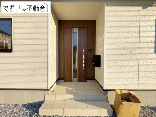 【玄関】 | Cradle garden上里町嘉美第4　【平屋】新築住宅 | ≪5号棟≫
現地(2025年11月撮影)