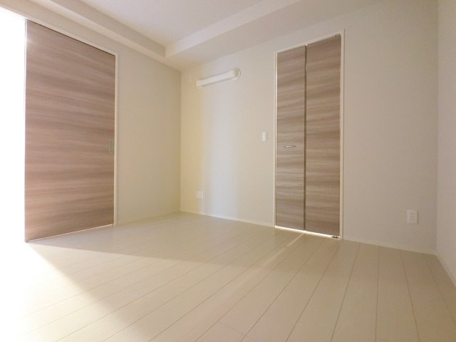 アーバンシャトー千葉中央の洋室|※反転タイプ