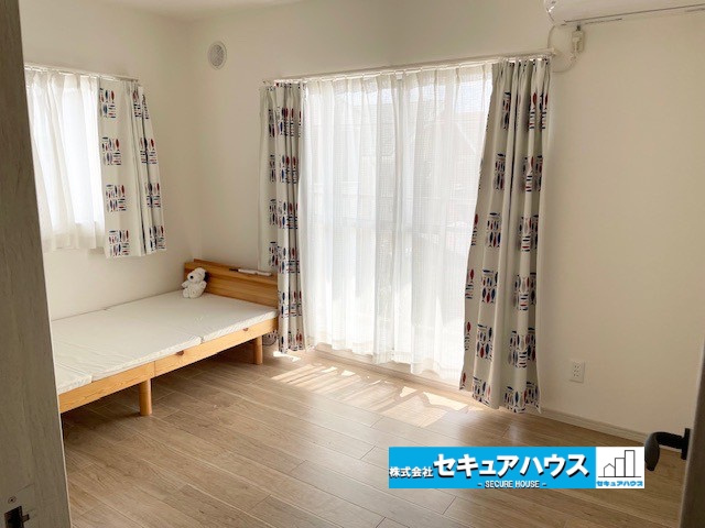 豊明市二村台4丁目　中古戸建の収納|事前予約にて現地ご見学いただけます！お気軽にお問い合わせください♪
■株式会社　セキュアハウス■
住宅ローンに強く、知識、経験豊富なスタッフ在籍
お客様に寄り添い、ご成約後もサポート致します。