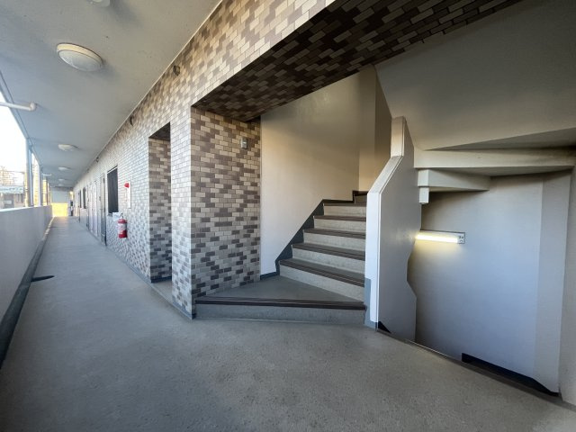 【その他共用部分】 | レクセル熊谷 | ２階共用廊下